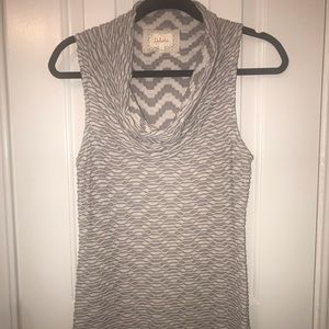 Grey & white textured top